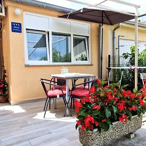  Apartment Jagoda
